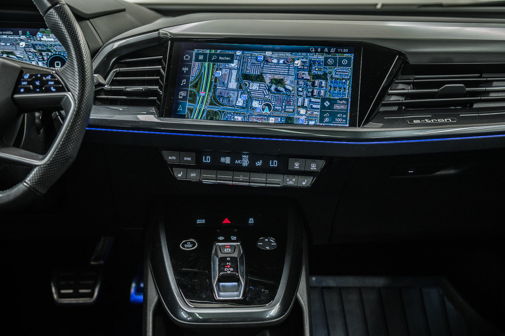 2024 Audi Q4 e-tron Sportback 50 E-TRON, TECHNOLOGY, HEADS-UP DISPLAY, 20PCS in Laval, Quebec - 32 - w1024h768px