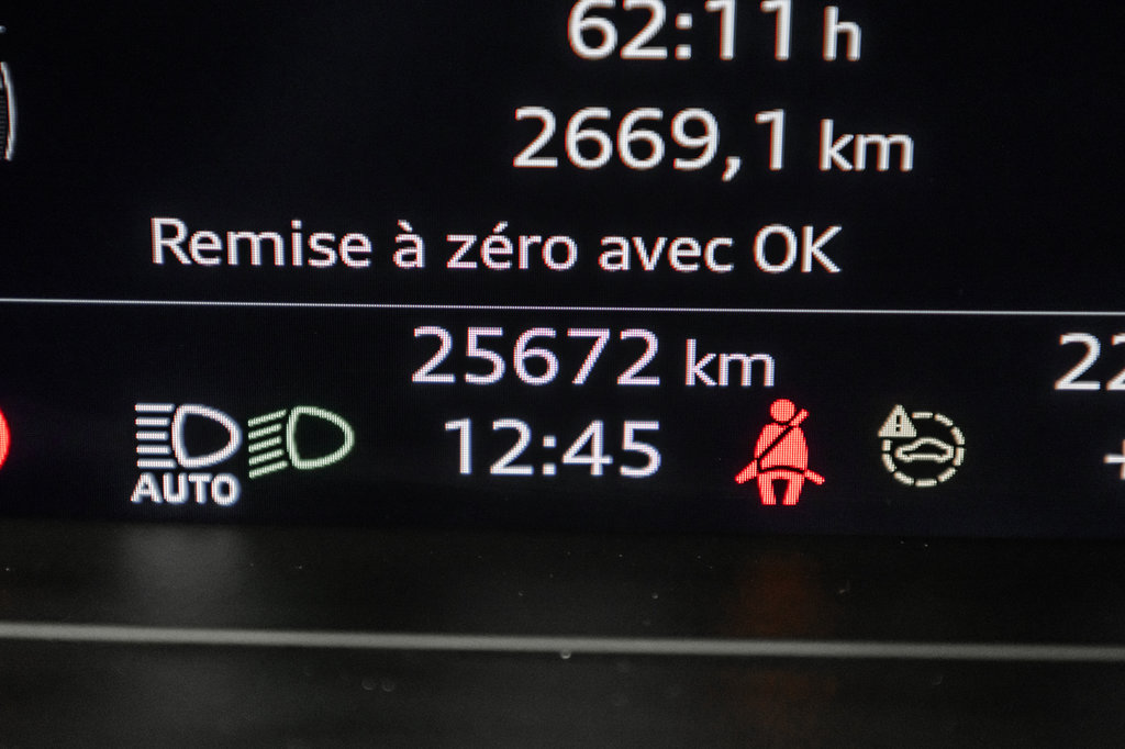 Audi Q4 e-tron Sportback BLACK OPTICS, TECH PACK, 20PCS 2024 à Laval, Québec - 19 - w1024h768px
