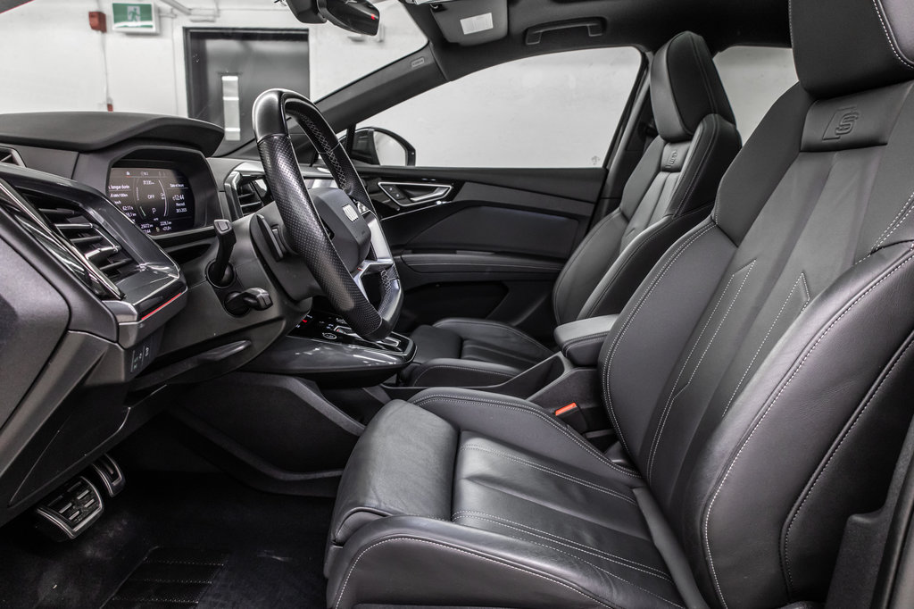 Audi Q4 e-tron Sportback BLACK OPTICS, TECH PACK, 20PCS 2024 à Laval, Québec - 15 - w1024h768px