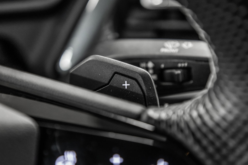 Audi Q4 e-tron Sportback BLACK OPTICS, TECH PACK, 20PCS 2024 à Laval, Québec - 21 - w1024h768px