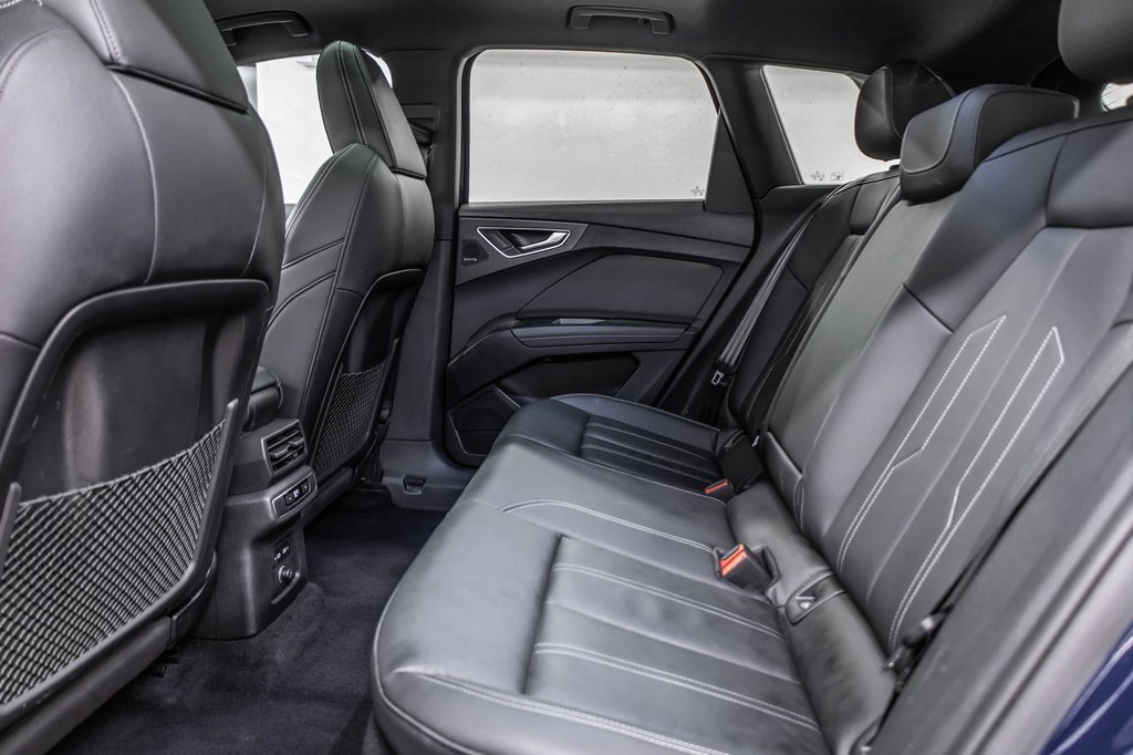 2022 Audi Q4 e-tron KOMFORT PLUS TECH PKG in Laval, Quebec - 33 - w1024h768px