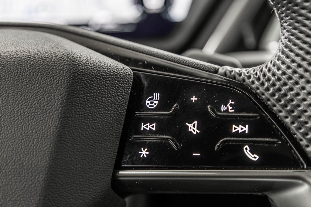 2022 Audi Q4 e-tron KOMFORT PLUS TECH PKG in Laval, Quebec - 20 - w1024h768px