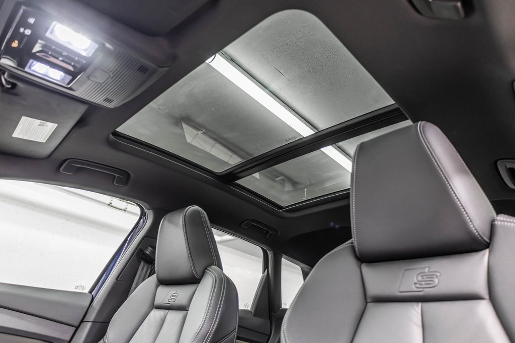 2022 Audi Q4 e-tron KOMFORT PLUS TECH PKG in Laval, Quebec - 32 - w1024h768px