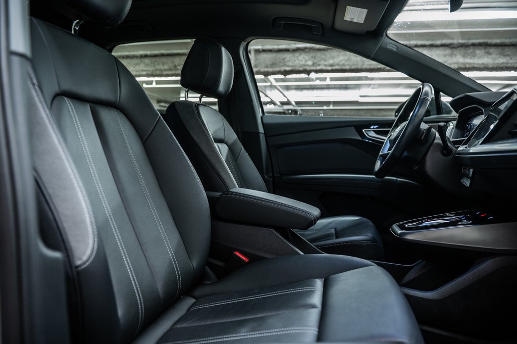 2022 Audi Q4 e-tron KOMFORT QUATTRO 50 in Laval, Quebec - 33 - w1024h768px