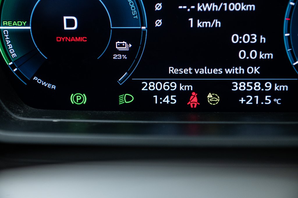 2022 Audi Q4 e-tron KOMFORT QUATTRO 50 in Laval, Quebec - 19 - w1024h768px