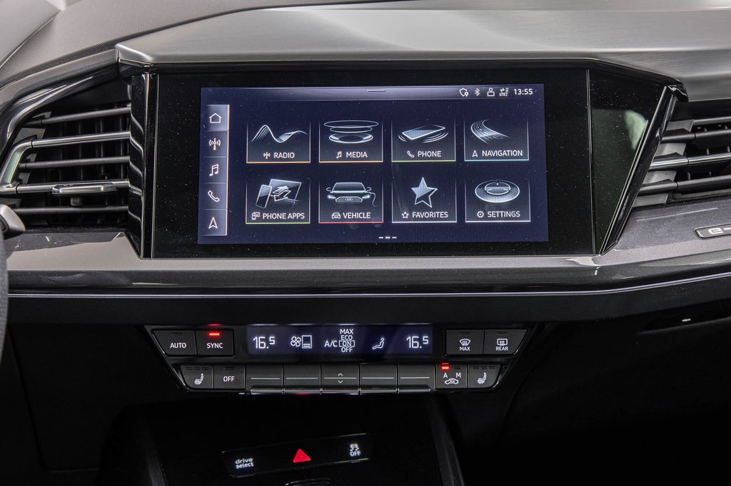 2022 Audi Q4 e-tron PROGRESSIV S-LINE BLACK OPTIC 20 PCS in Laval, Quebec - 34 - w1024h768px