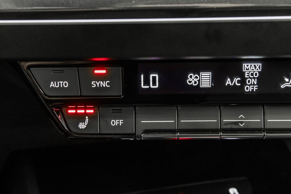 Audi Q4 e-tron PREMIUM PKG QUATTRO 2024 à Laval, Québec - 28 - w1024h768px
