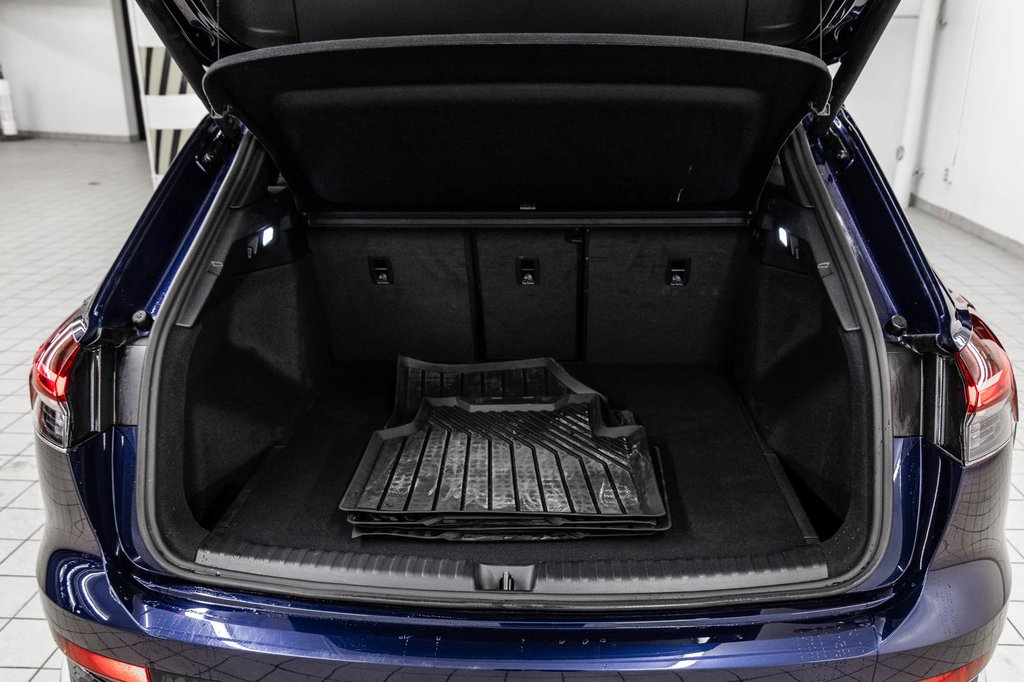 Audi Q4 e-tron PREMIUM PKG QUATTRO 2024 à Laval, Québec - 11 - w1024h768px