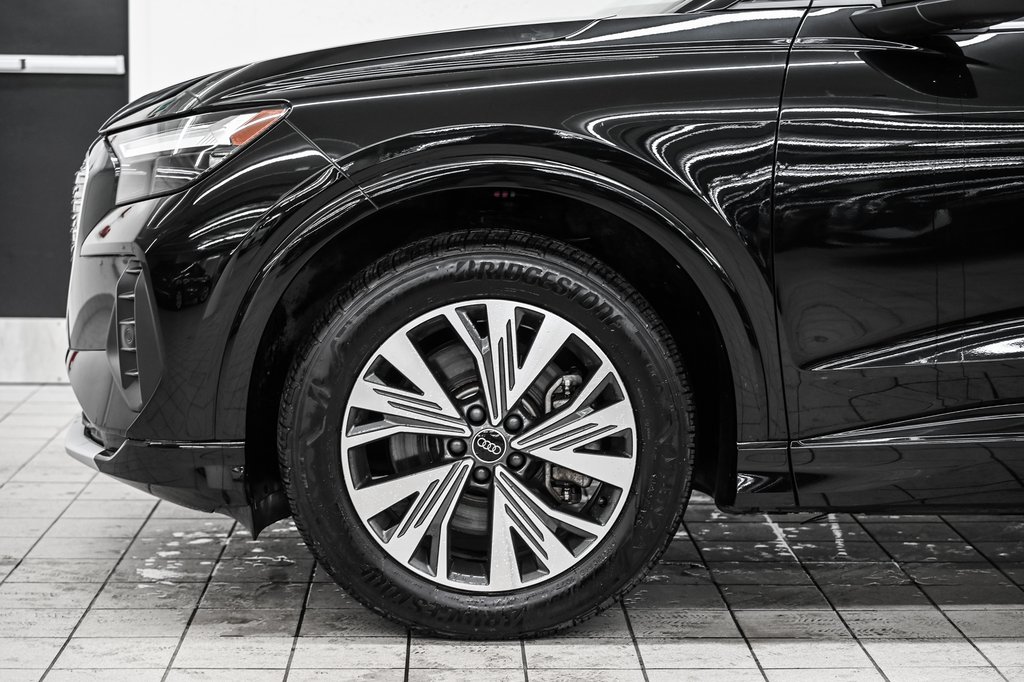 2024 Audi Q4 e-tron QUATTRO in Laval, Quebec - 6 - w1024h768px