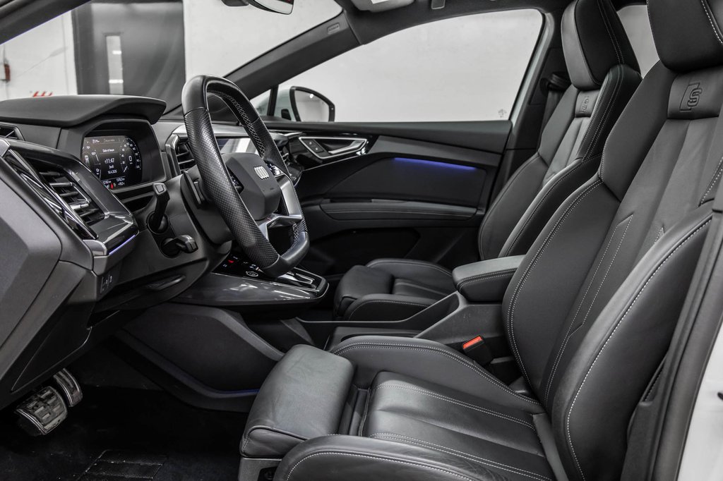 Audi Q4 e-tron 55 TECH PKG PREMIUIM PKG 2024 à Laval, Québec - 15 - w1024h768px