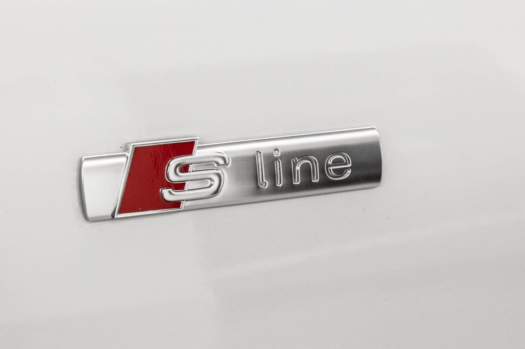 Audi Q4 e-tron 55 TECH PKG PREMIUIM PKG 2024 à Laval, Québec - 39 - w1024h768px