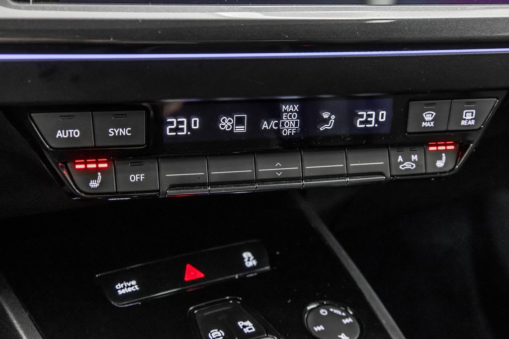 Audi Q4 e-tron 55 TECH PKG PREMIUIM PKG 2024 à Laval, Québec - 27 - w1024h768px