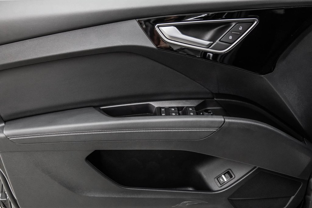 Audi Q4 e-tron QUATTRO 2024 à Laval, Québec - 13 - w1024h768px