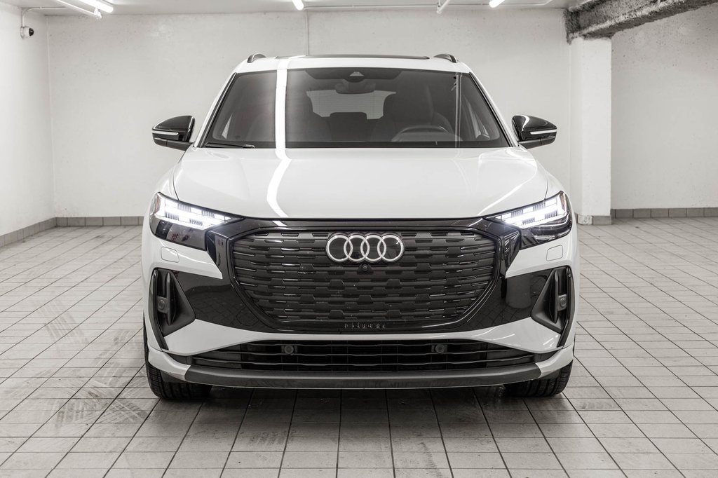 2024 Audi Q4 e-tron BLACK OPTIC PREMIUM PKG TECH PKG in Laval, Quebec - 2 - w1024h768px