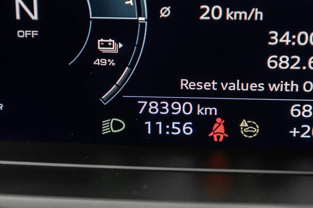 Audi Q4 e-tron S-LINE BLACK OPTIC 20 PCS 2024 à Laval, Québec - 19 - w1024h768px