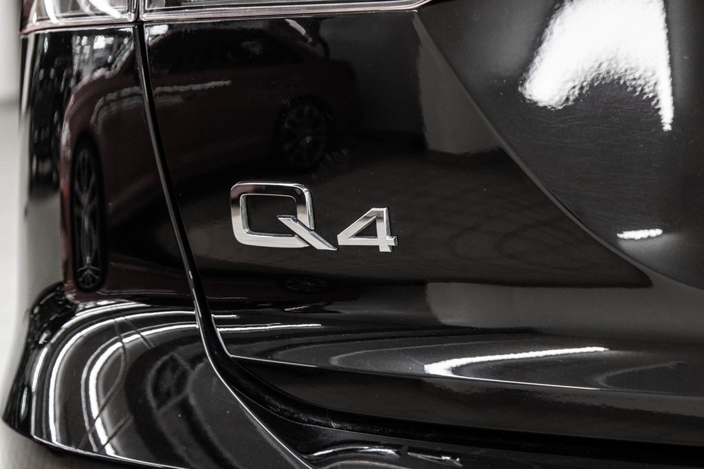 Audi Q4 e-tron 55 E-TRON QUATTRO, BLACK OPTICS, PREMIUM PACK, 20P 2025 à Laval, Québec - 9 - w1024h768px