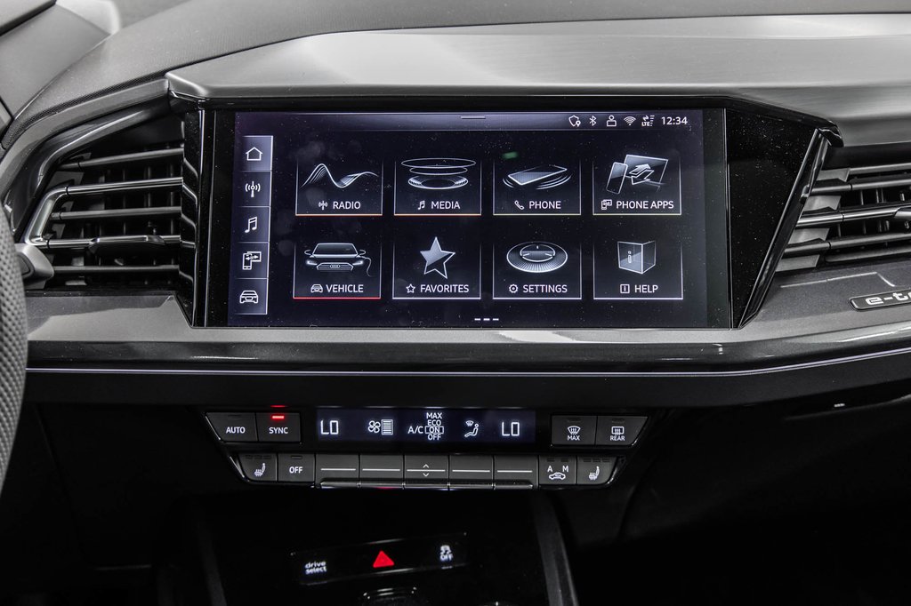 Audi Q4 e-tron 55 E-TRON QUATTRO, BLACK OPTICS, PREMIUM PACK, 20P 2025 à Laval, Québec - 34 - w1024h768px