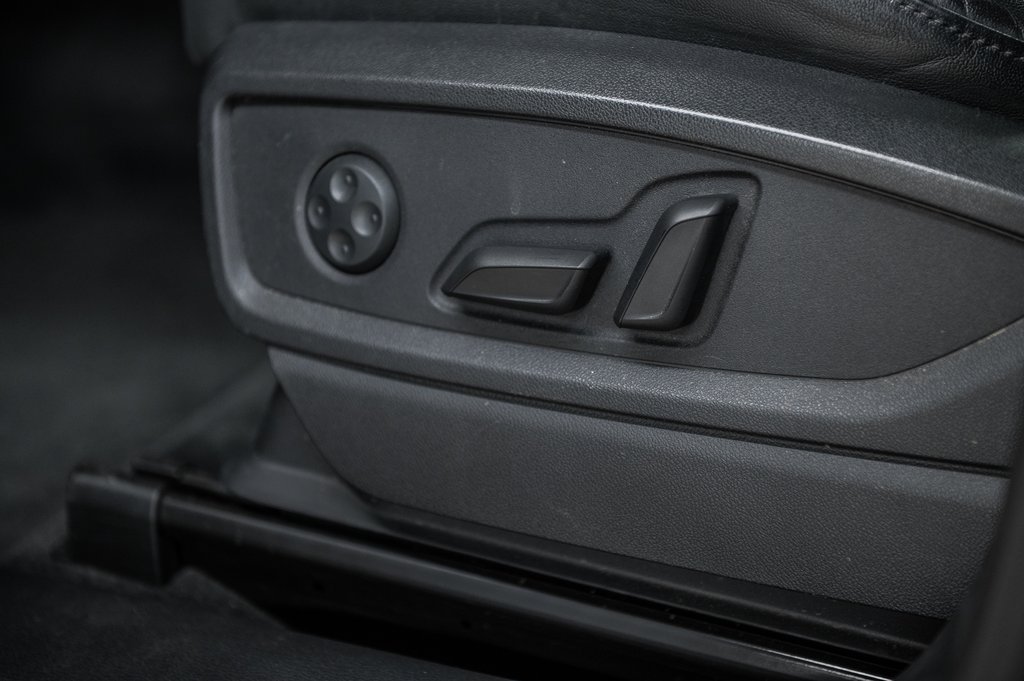 2022 Audi Q5 Sportback PROGRESSIV S-LINE BLACK PKG 20 PCS in Laval, Quebec - 16 - w1024h768px