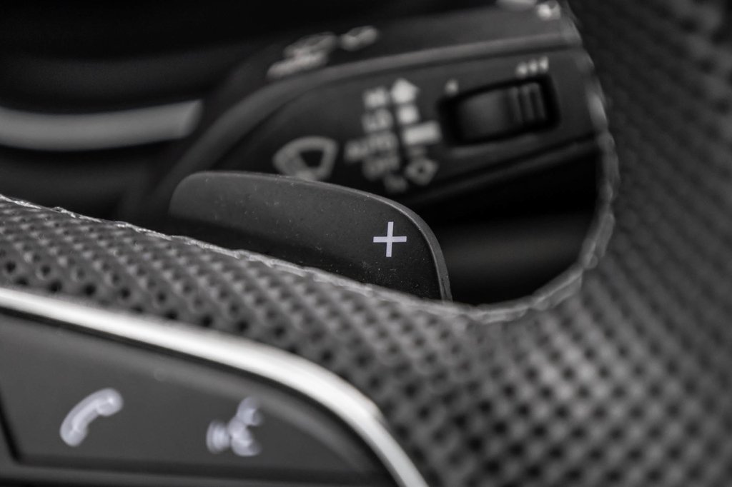 2022 Audi Q5 Sportback TECHNIK S-LINE BLACK PACKAGE, HUD in Laval, Quebec - 21 - w1024h768px