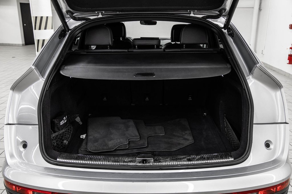 2022 Audi Q5 Sportback TECHNIK S-LINE BLACK PACKAGE, HUD in Laval, Quebec - 11 - w1024h768px