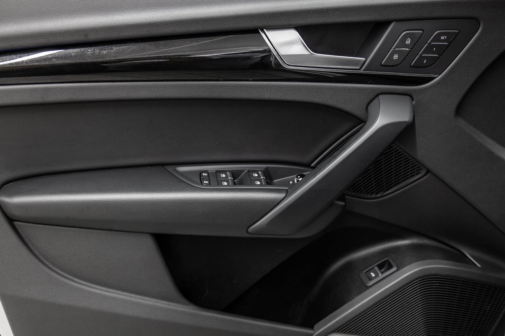 2022 Audi Q5 Sportback TECHNIK S-LINE BLACK PACKAGE, HUD in Laval, Quebec - 13 - w1024h768px