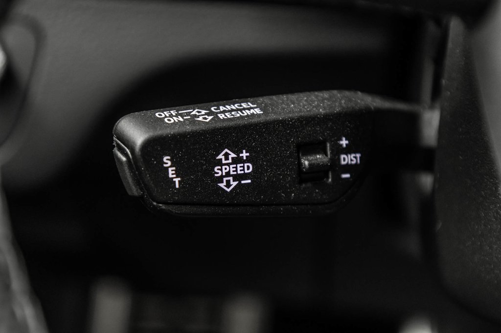 2022 Audi Q5 Sportback TECHNIK S-LINE BLACK PACKAGE, HUD in Laval, Quebec - 23 - w1024h768px