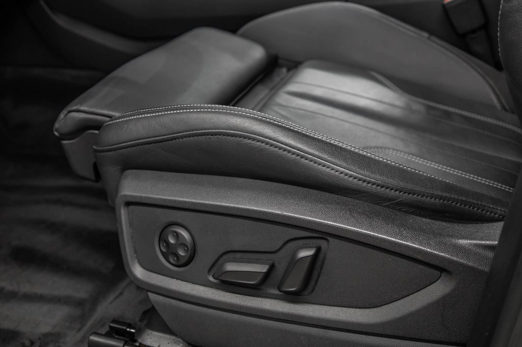 2022 Audi Q5 Sportback TECHNIK S-LINE BLACK PACKAGE, HUD in Laval, Quebec - 14 - w1024h768px