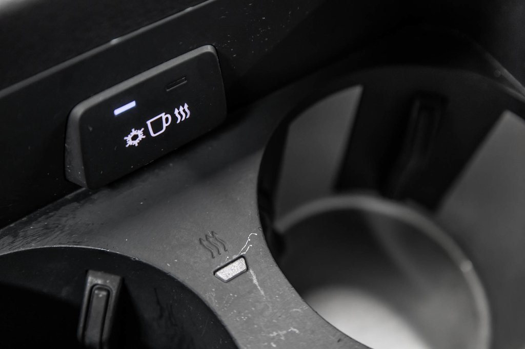 2022 Audi Q5 Sportback TECHNIK S-LINE BLACK PACKAGE, HUD in Laval, Quebec - 29 - w1024h768px