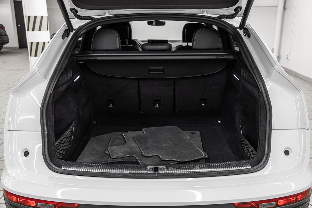 Audi Q5 Sportback PROGRESSIV S-LINE BLACK PKG 20 PCS 2023 à Laval, Québec - 11 - w1024h768px