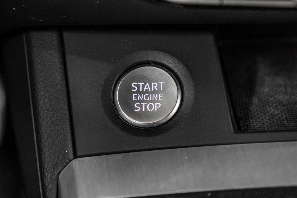 Audi Q5 Sportback PROGRESSIV S-LINE BLACK PKG 20 PCS 2023 à Laval, Québec - 24 - w1024h768px