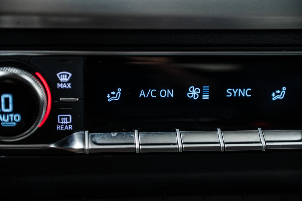 2023 Audi Q5 Sportback PROGRESSIV S-LINE BLACK PKG 20 PCS in Laval, Quebec - 25 - w1024h768px
