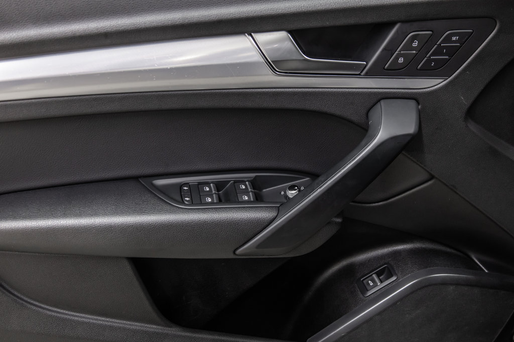 Audi Q5 PROGRESSIV 45 TFSI QUATTRO 19 PCS 2019 à Laval, Québec - 13 - w1024h768px