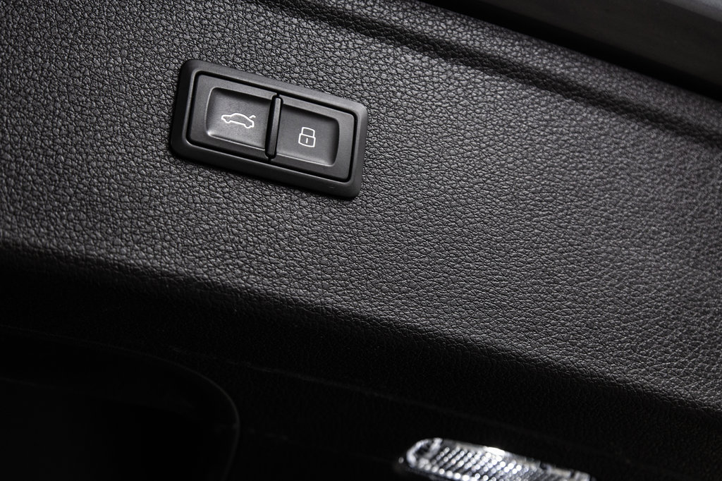 Audi Q5 PROGRESSIV 45 TFSI QUATTRO 19 PCS 2019 à Laval, Québec - 12 - w1024h768px