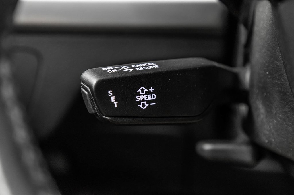 2019 Audi Q5 PROGRESSIV QUATTRO 19 PCS in Laval, Quebec - 23 - w1024h768px
