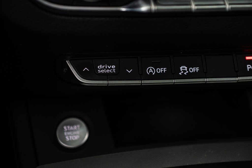 2019 Audi Q5 PROGRESSIV QUATTRO 19 PCS in Laval, Quebec - 24 - w1024h768px