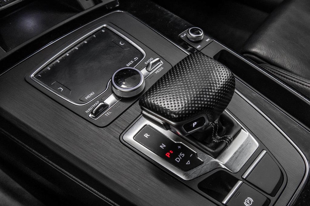 2020 Audi Q5 PROGRESSIV S-LINE BLACK PKG in Laval, Quebec - 29 - w1024h768px