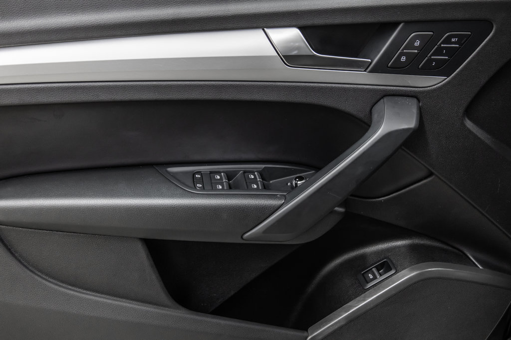 2021 Audi Q5 KOMFORT ENSEMBLE COMMODITÉ QUATTRO in Laval, Quebec - 13 - w1024h768px