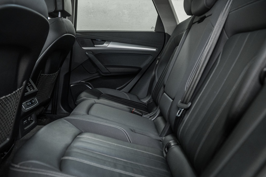 Audi Q5 KOMFORT ENSEMBLE COMMODITÉS PHONE BOX 2021 à Laval, Québec - 26 - w1024h768px