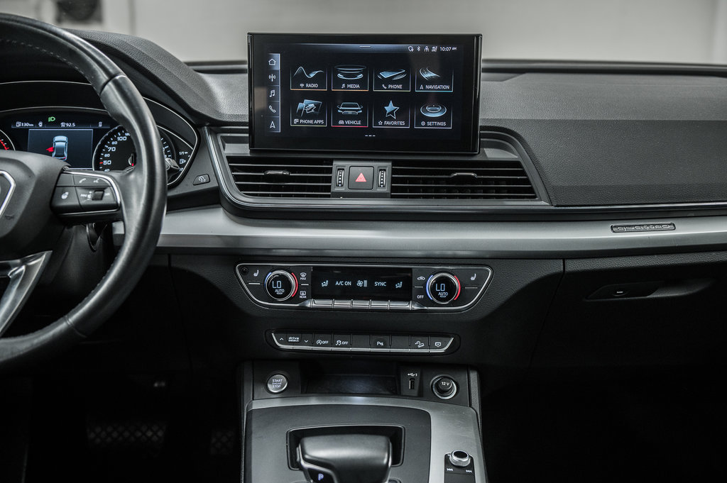 Audi Q5 KOMFORT ENSEMBLE COMMODITÉS PHONE BOX 2021 à Laval, Québec - 29 - w1024h768px