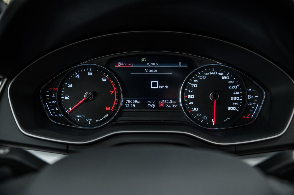 Audi Q5 KOMFORT CONVENIENCE, PHONE BOX 2021 à Laval, Québec - 18 - w1024h768px