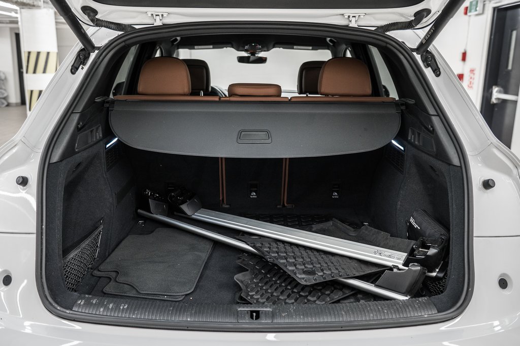 Audi Q5 KOMFORT CONVENIENCE, PHONE BOX 2021 à Laval, Québec - 11 - w1024h768px