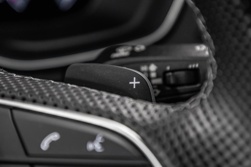 2022 Audi Q5 PROGRESSIV S-LINE BLACK PKG 20 PCS in Laval, Quebec - 21 - w1024h768px