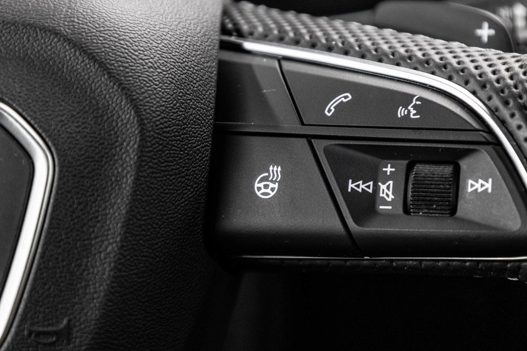 2022 Audi Q5 PROGRESSIV S-LINE BLACK PKG 20 PCS in Laval, Quebec - 22 - w1024h768px