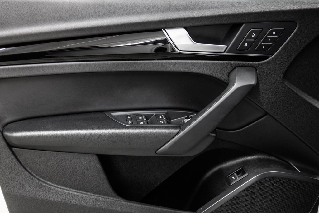 2022 Audi Q5 PROGRESSIV S-LINE BLACK PKG 20 PCS in Laval, Quebec - 13 - w1024h768px