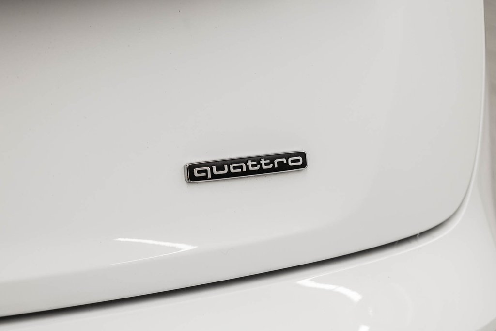2022 Audi Q5 PROGRESSIV S-LINE BLACK PKG 20 PCS in Laval, Quebec - 10 - w1024h768px
