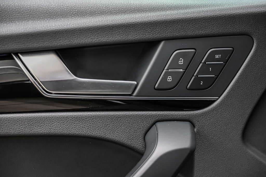 2022 Audi Q5 PROGRESSIV S-LINE BLACK PKG 20 PCS in Laval, Quebec - 10 - w1024h768px