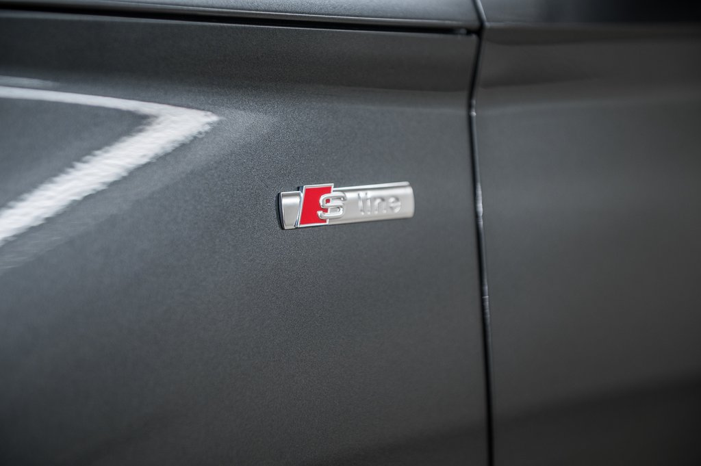 2022 Audi Q5 PROGRESSIV S-LINE BLACK PKG 20 PCS in Laval, Quebec - 7 - w1024h768px