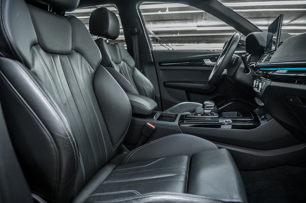 2022 Audi Q5 PROGRESSIV S-LINE BLACK PKG 20 PCS in Laval, Quebec - 33 - w1024h768px