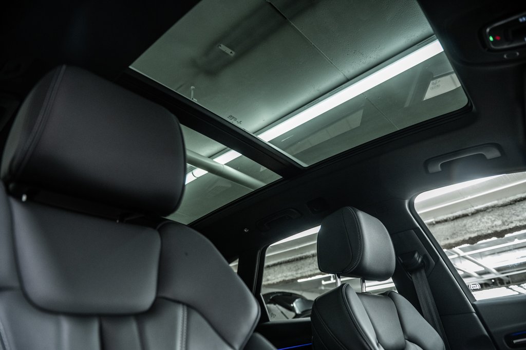 2022 Audi Q5 PROGRESSIV S-LINE BLACK PKG 20 PCS in Laval, Quebec - 35 - w1024h768px