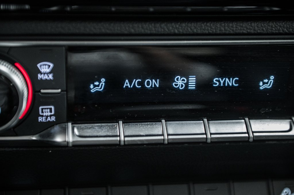 Audi Q5 PROGRESSIV S-LINE BLACK PKG 20 PCS 2022 à Laval, Québec - 24 - w1024h768px